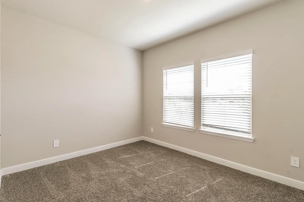 15549 Balham Pass - Photo 19
