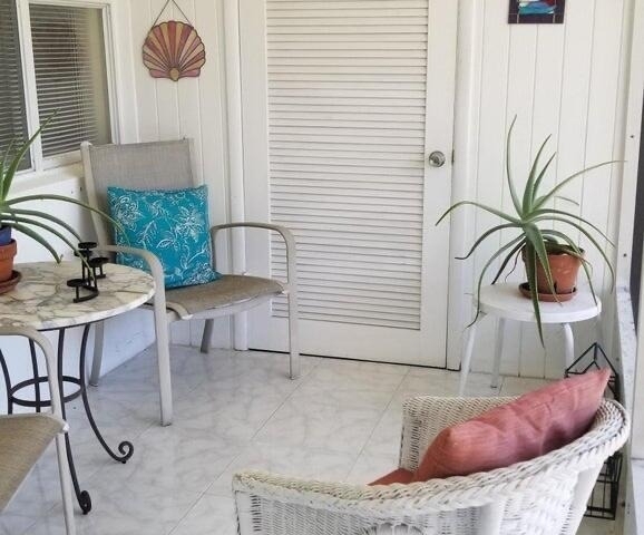 110 Shore Court - Photo 2