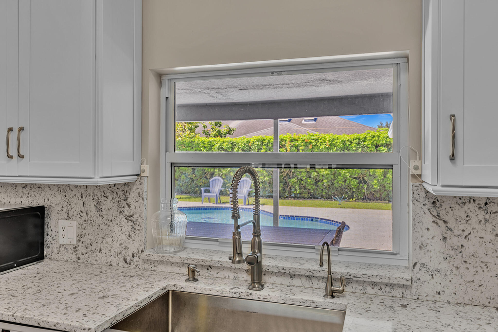 1021 Cherry Lane - Photo 59