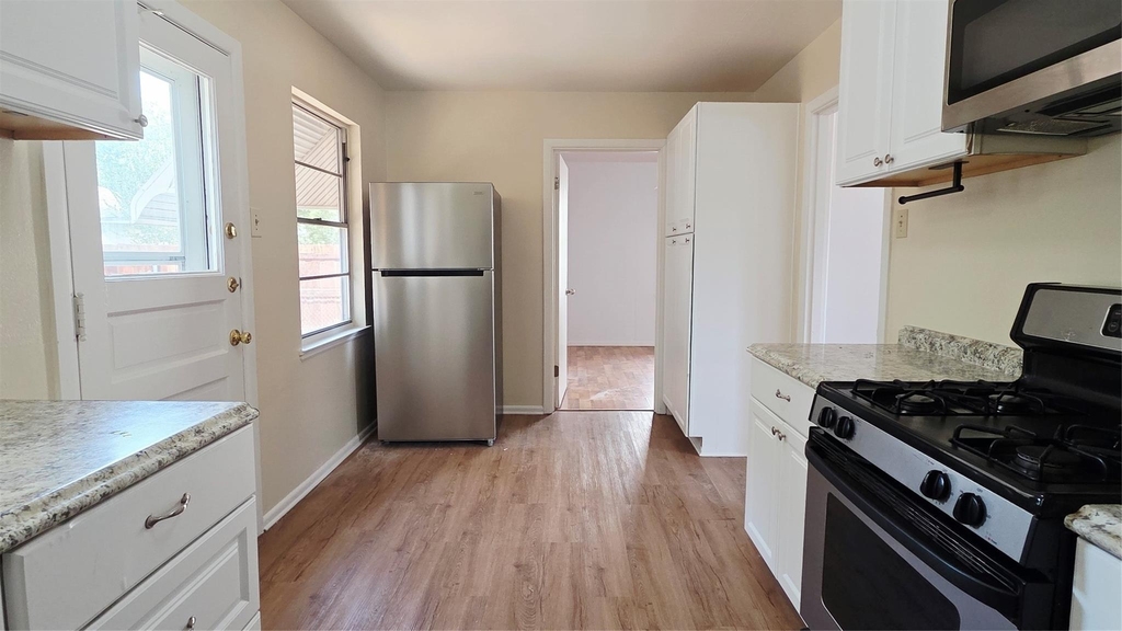1623 Milner Road - Photo 6