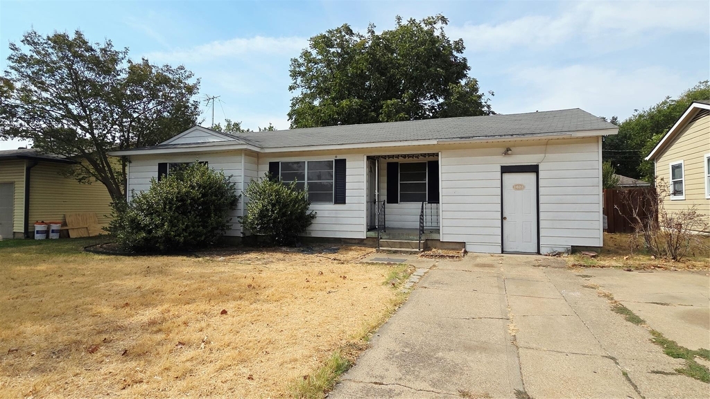 1623 Milner Road - Photo 0