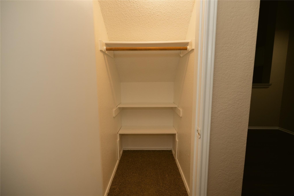 2083 Sundance Court - Photo 10
