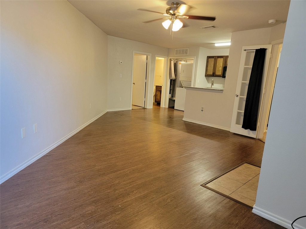 9837 Walnut Street - Photo 0