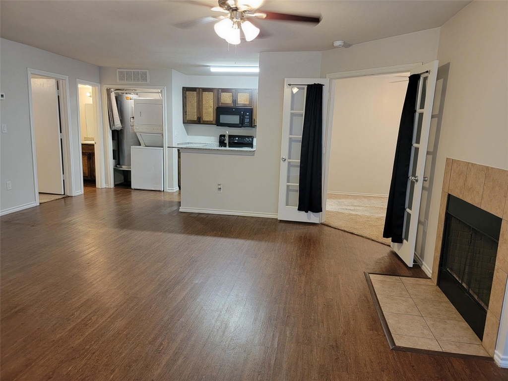 9837 Walnut Street - Photo 4