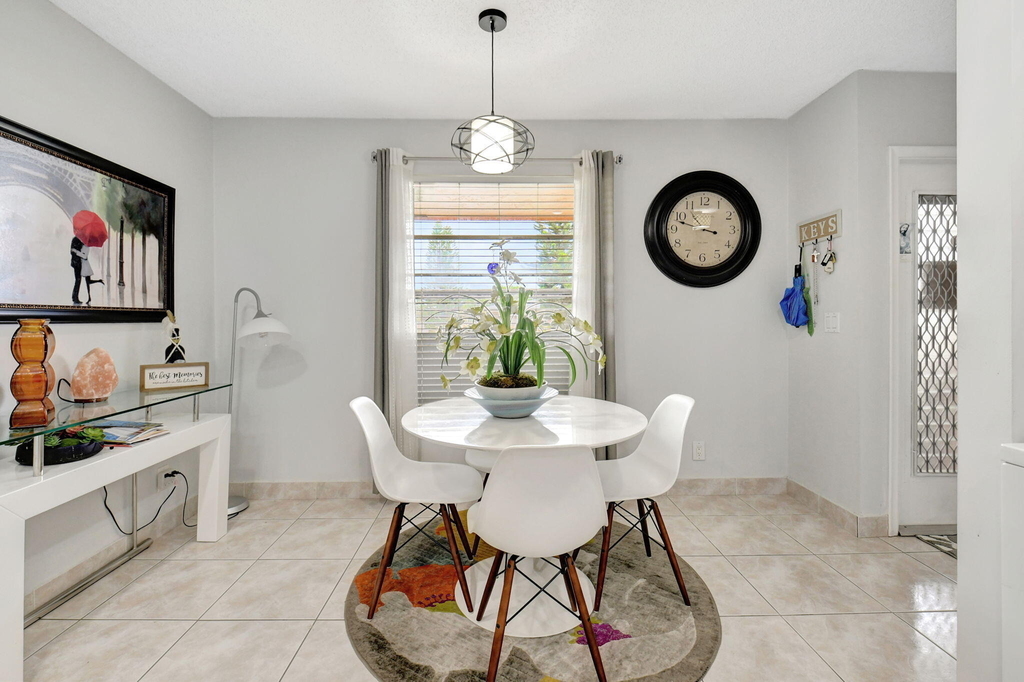 1930 Nw 18th Street - Photo 32