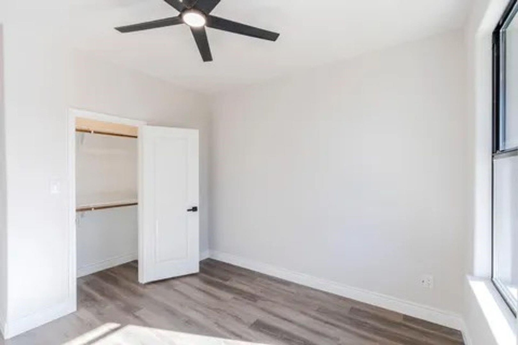 5713 Stonegate Circle - Photo 11