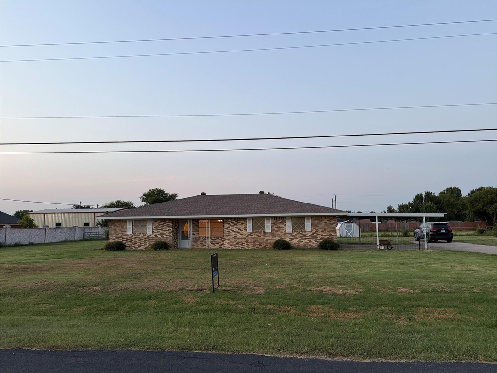 1729 Vicky Lane - Photo 2