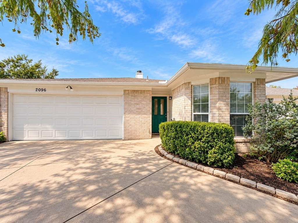 2096 Colt Court - Photo 0