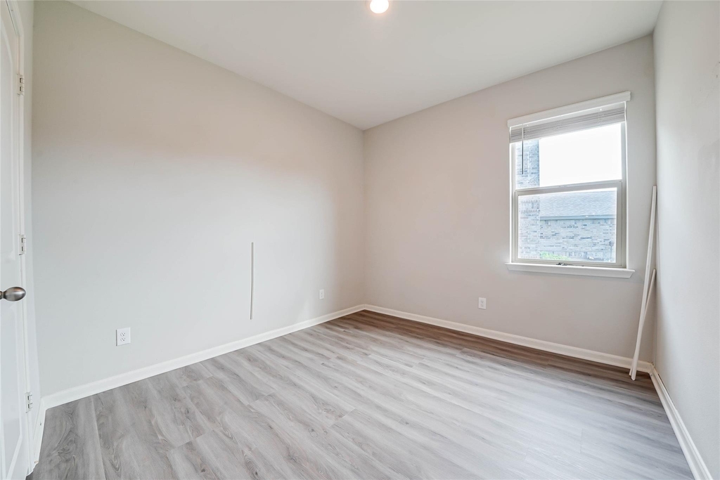 2112 Penaflor Drive - Photo 12