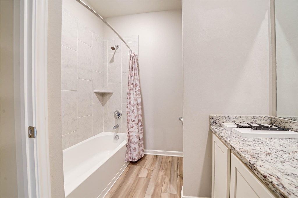 2112 Penaflor Drive - Photo 15