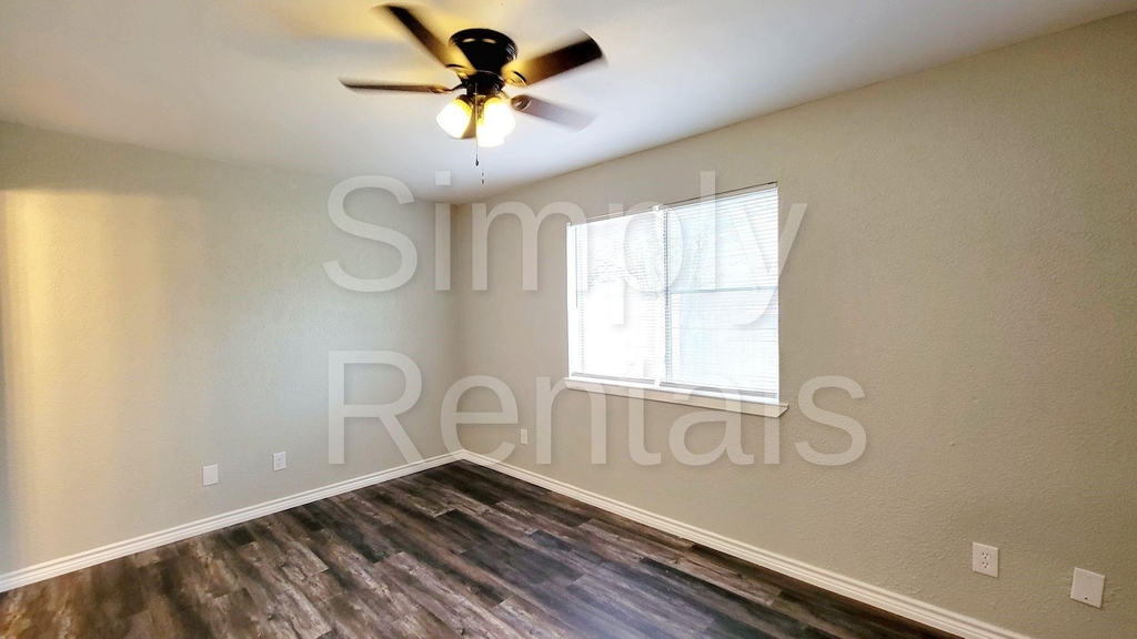 2602 Bliss - Photo 10