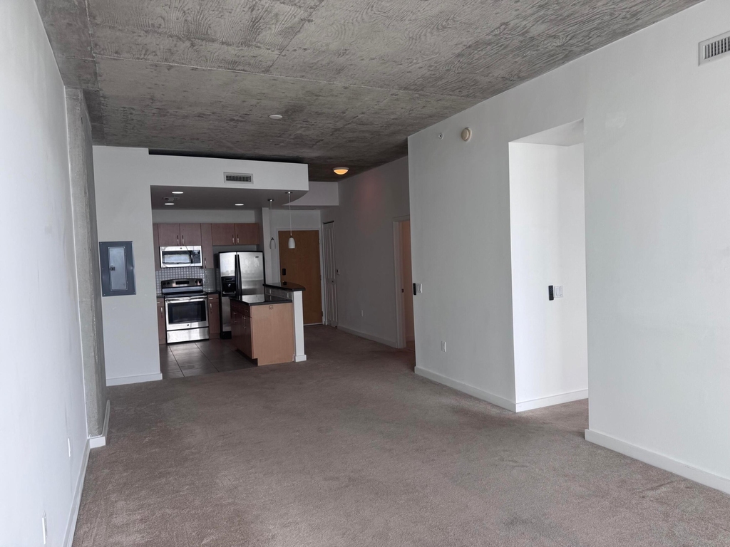 300 S Australian Avenue - Photo 19