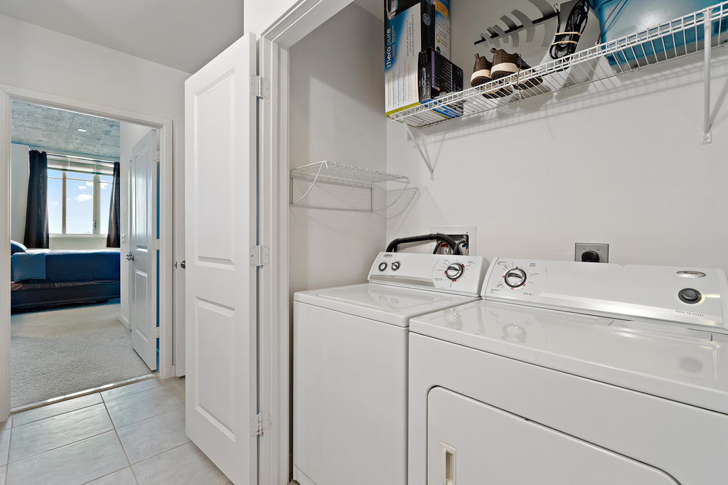 300 S Australian Avenue - Photo 3
