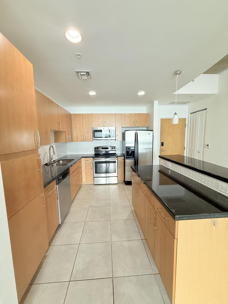 300 S Australian Avenue - Photo 21