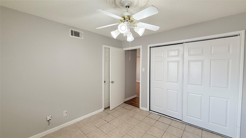 6108 Abrams Road - Photo 15