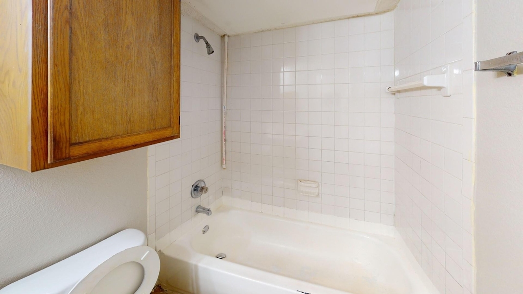 6108 Abrams Road - Photo 19