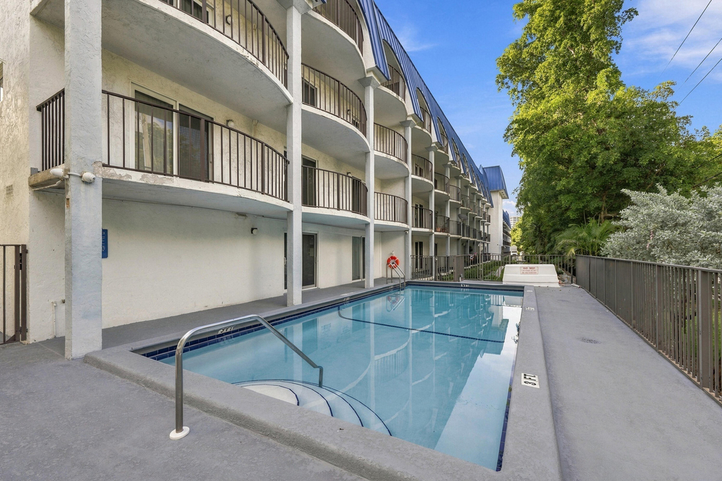 3909 N Ocean Boulevard - Photo 11
