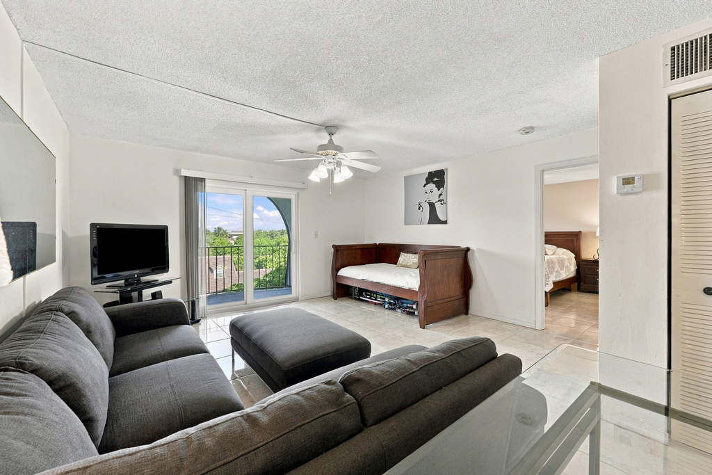 3909 N Ocean Boulevard - Photo 4