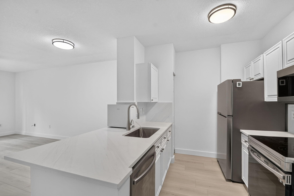 630 S Sapodilla Avenue - Photo 19