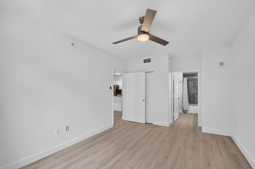 630 S Sapodilla Avenue - Photo 34