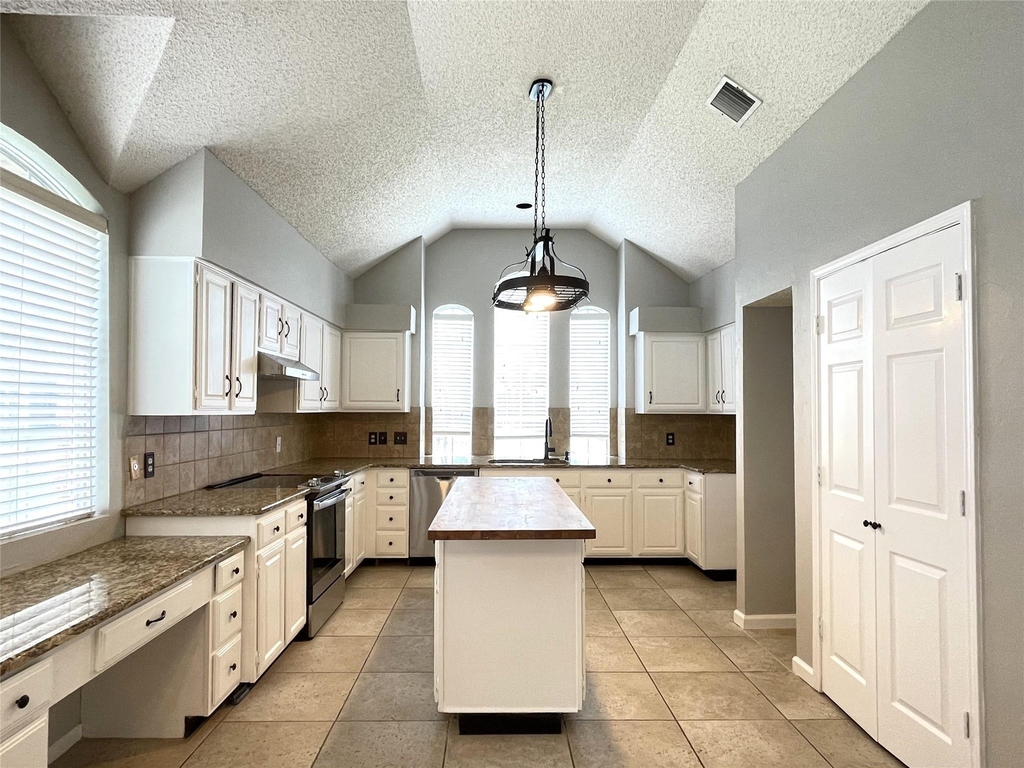 3616 Worthington Way - Photo 4