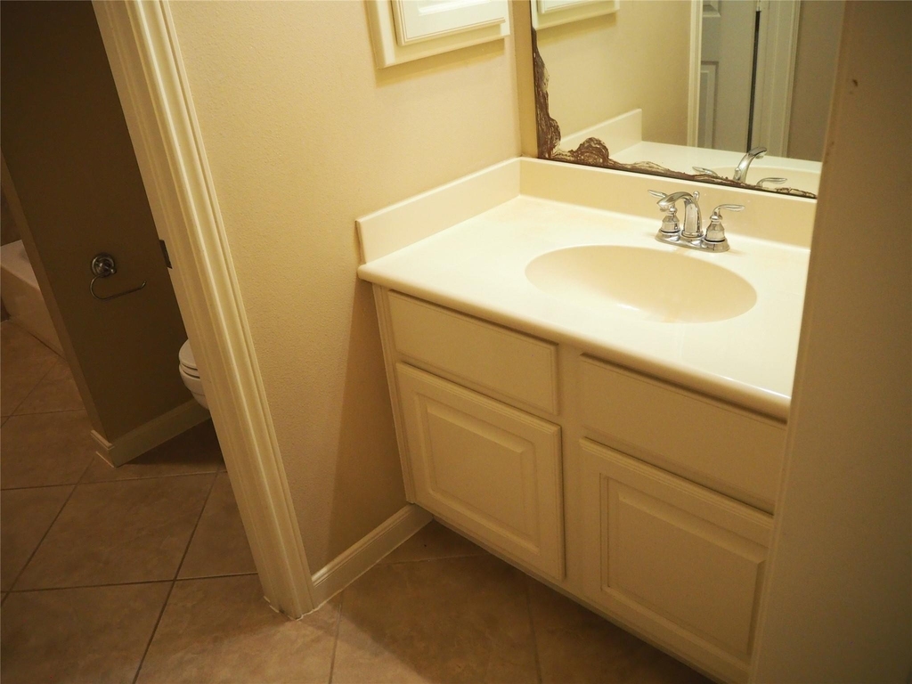 28607 Green Hedge Drive - Photo 27