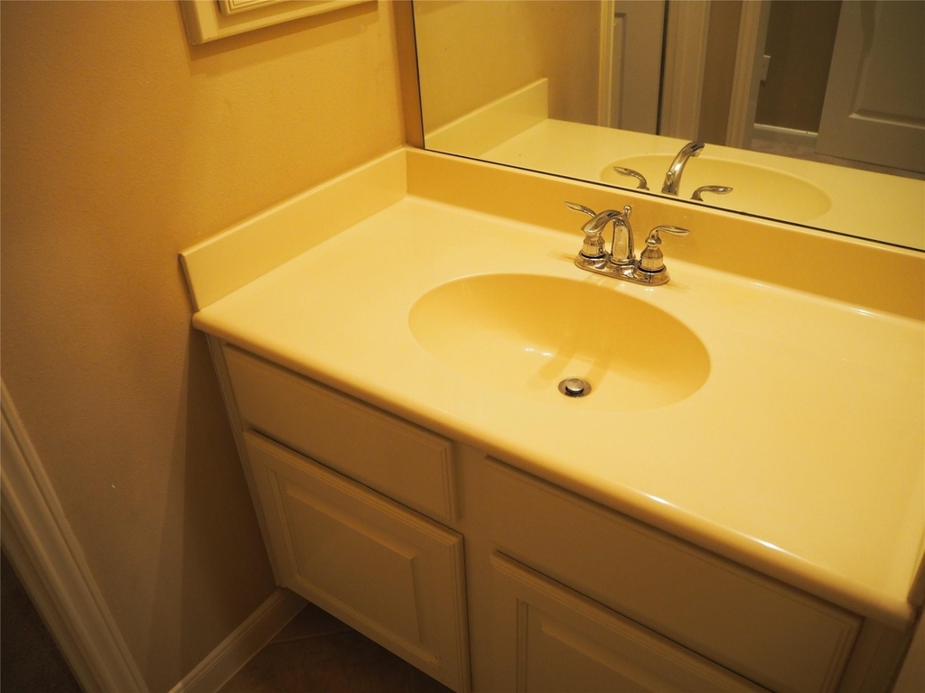 28607 Green Hedge Drive - Photo 30