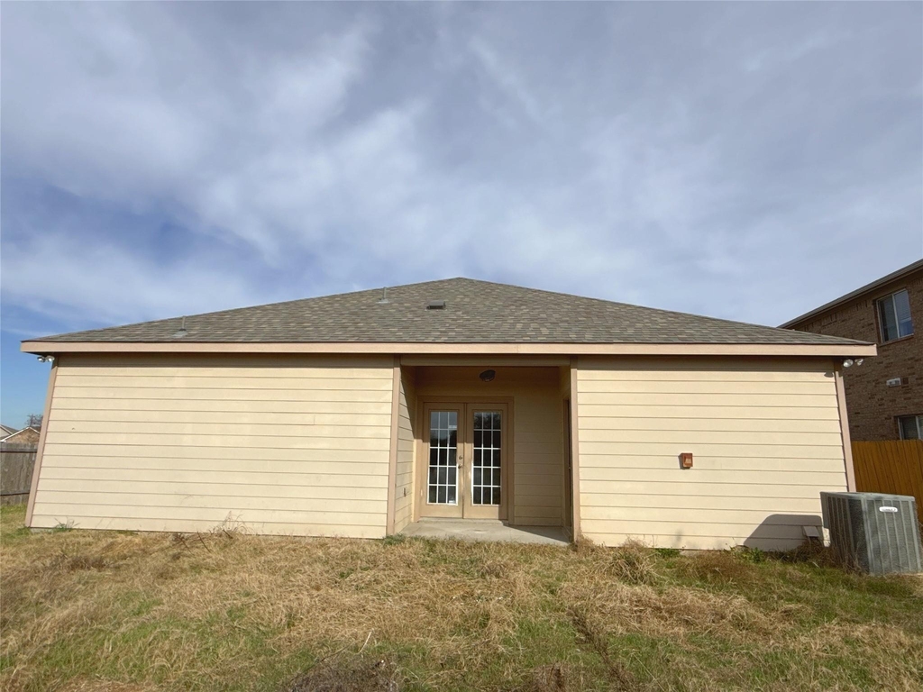 1913 Pin Oak Trail - Photo 16