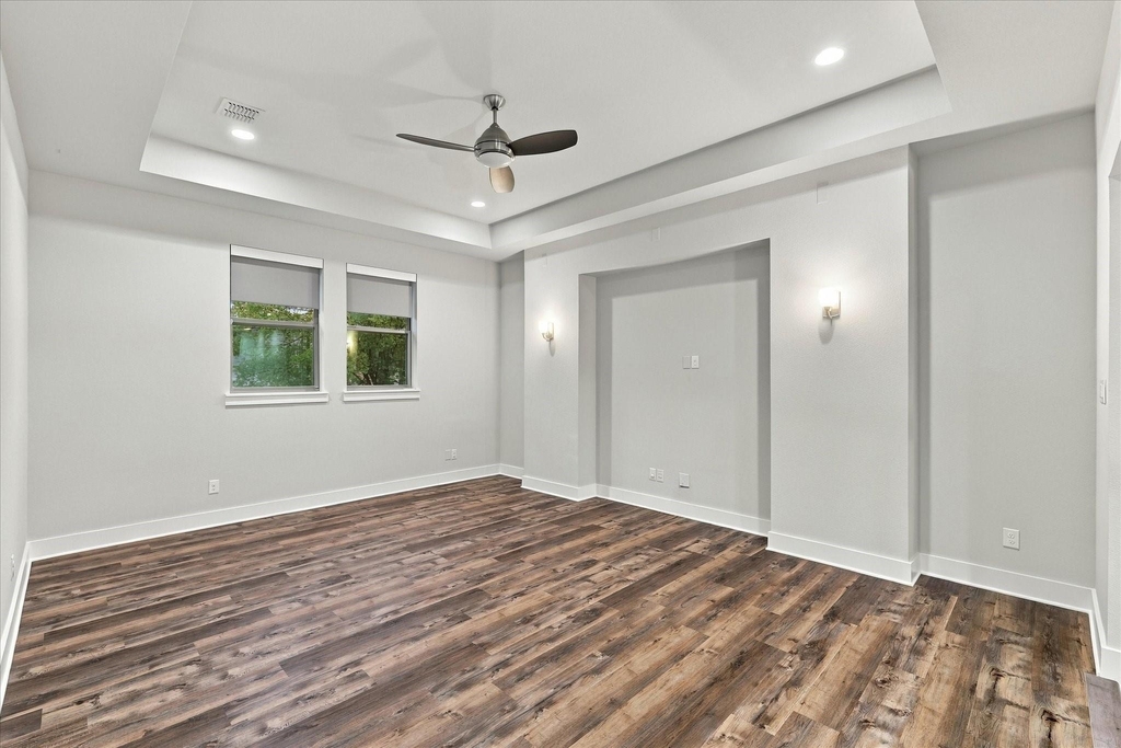 6251 Lakeshore Drive - Photo 20