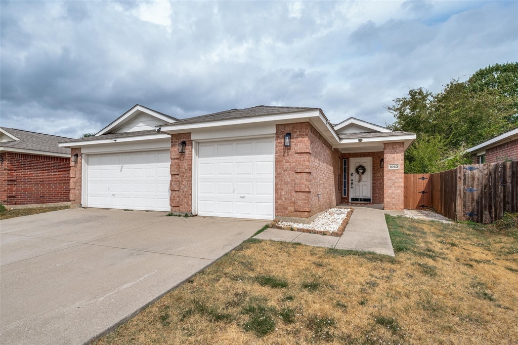 1063 Port Sullivan Drive - Photo 1