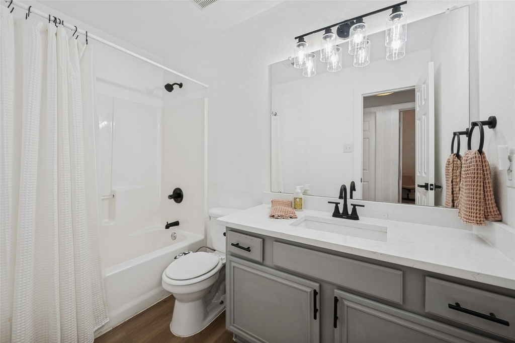1063 Port Sullivan Drive - Photo 20