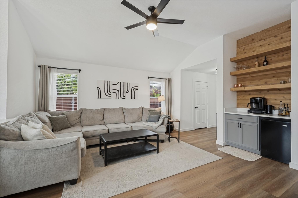 1063 Port Sullivan Drive - Photo 13