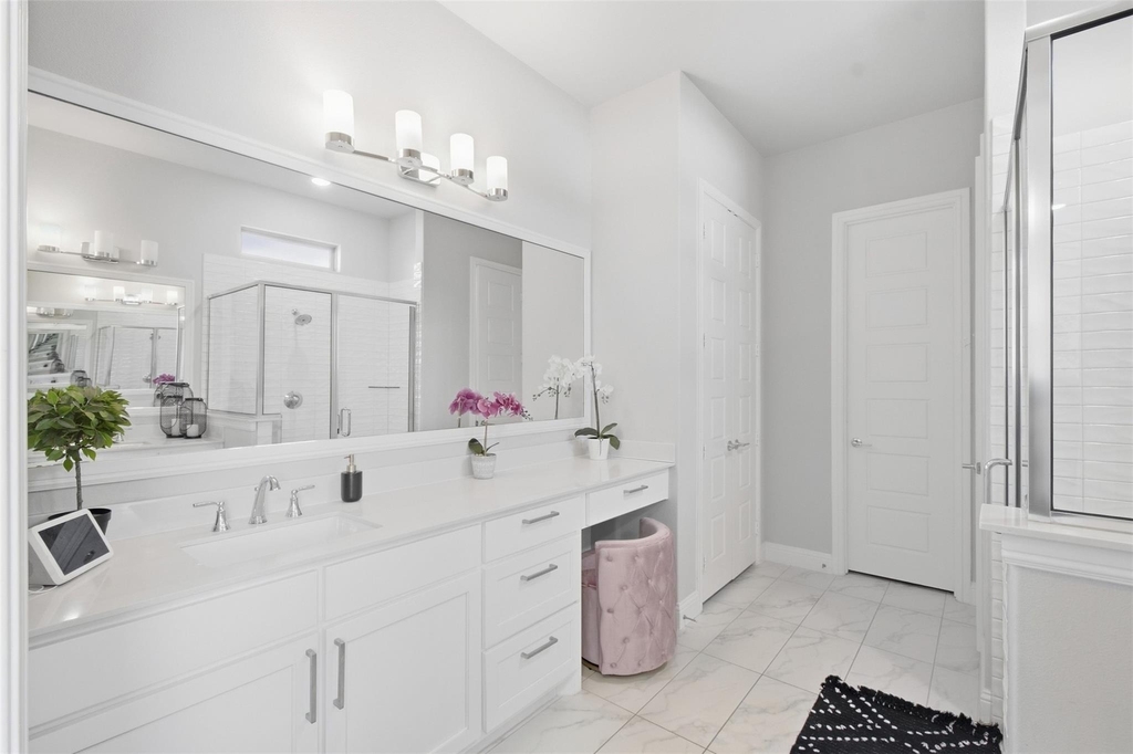 7243 Zachery Drive - Photo 14