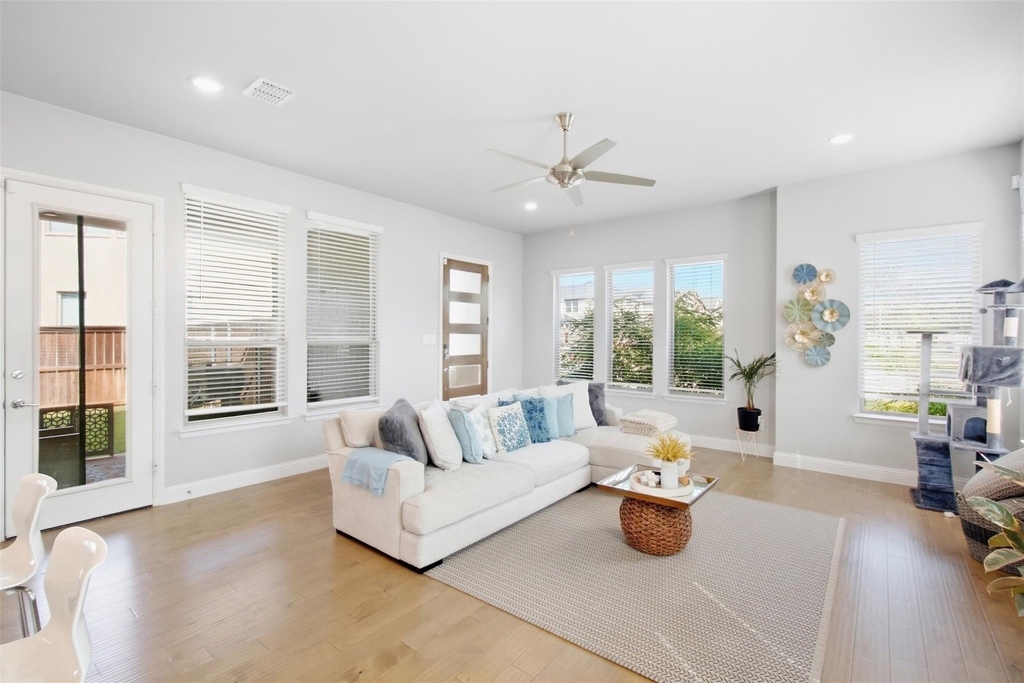 7243 Zachery Drive - Photo 9