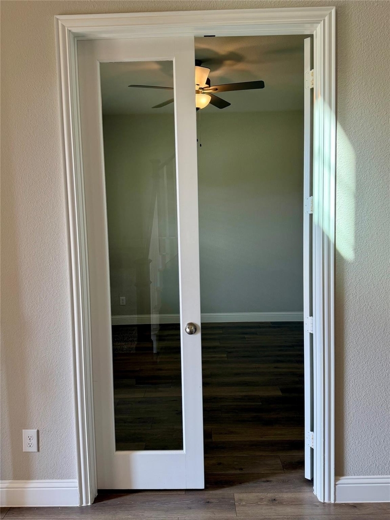 1196 Putnam Drive - Photo 7