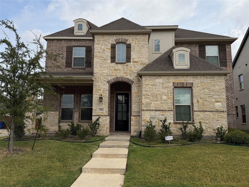 1196 Putnam Drive - Photo 2