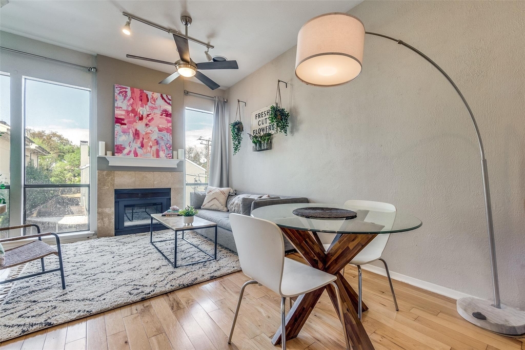3907 Throckmorton Street - Photo 1