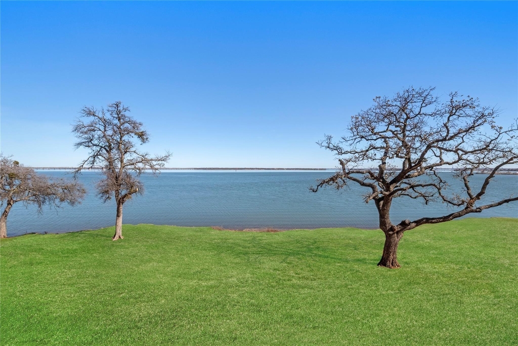 500 Waters Edge Drive - Photo 14