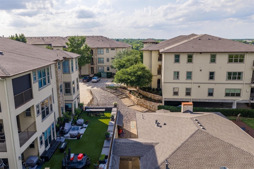 500 Waters Edge Drive - Photo 35
