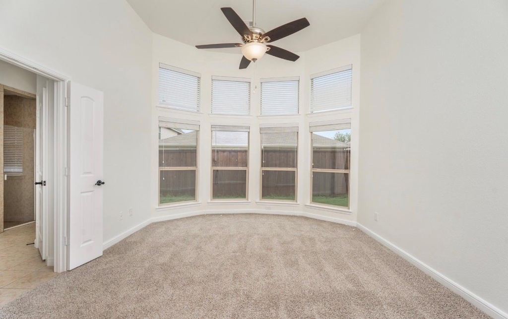 1413 Nightingale Drive - Photo 5