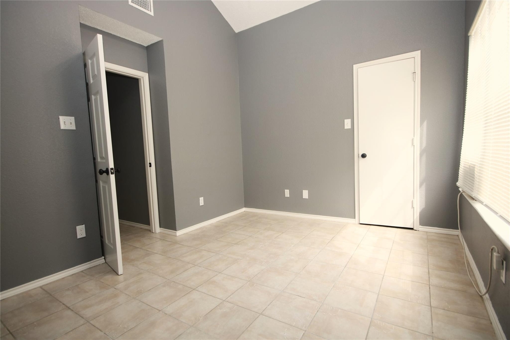 6414 Juliette Run - Photo 21