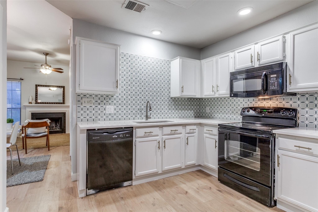 3904 Rawlins Street - Photo 11