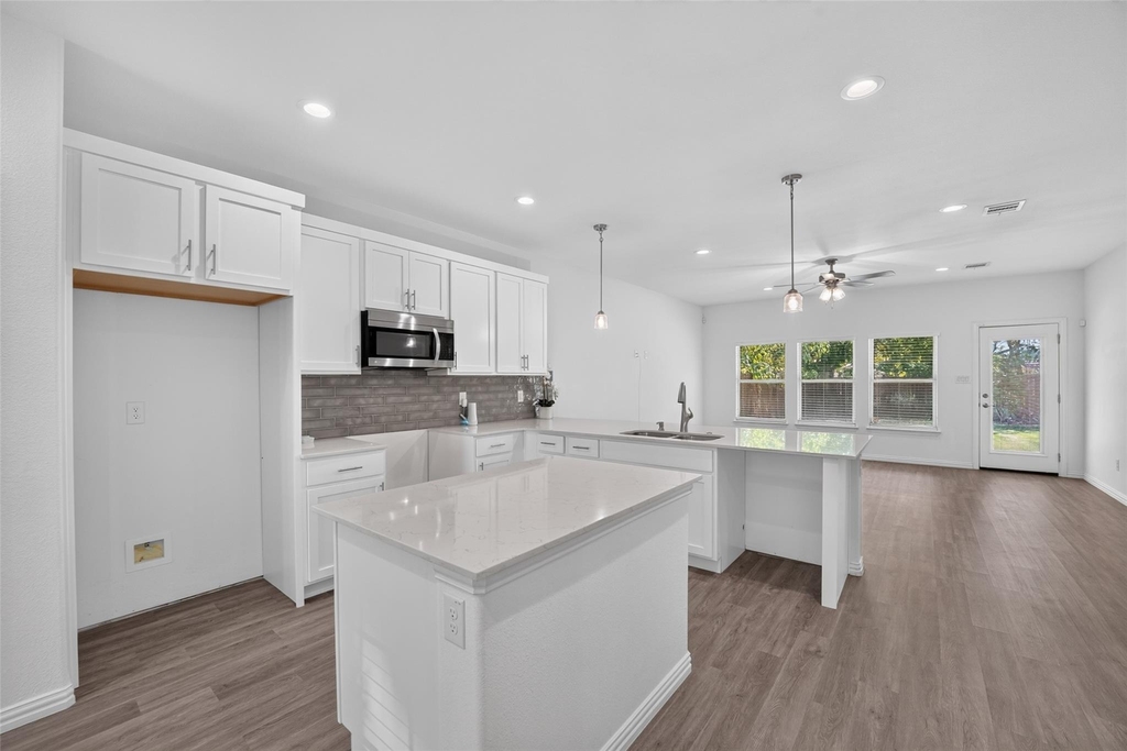 2404 Macon Street - Photo 5