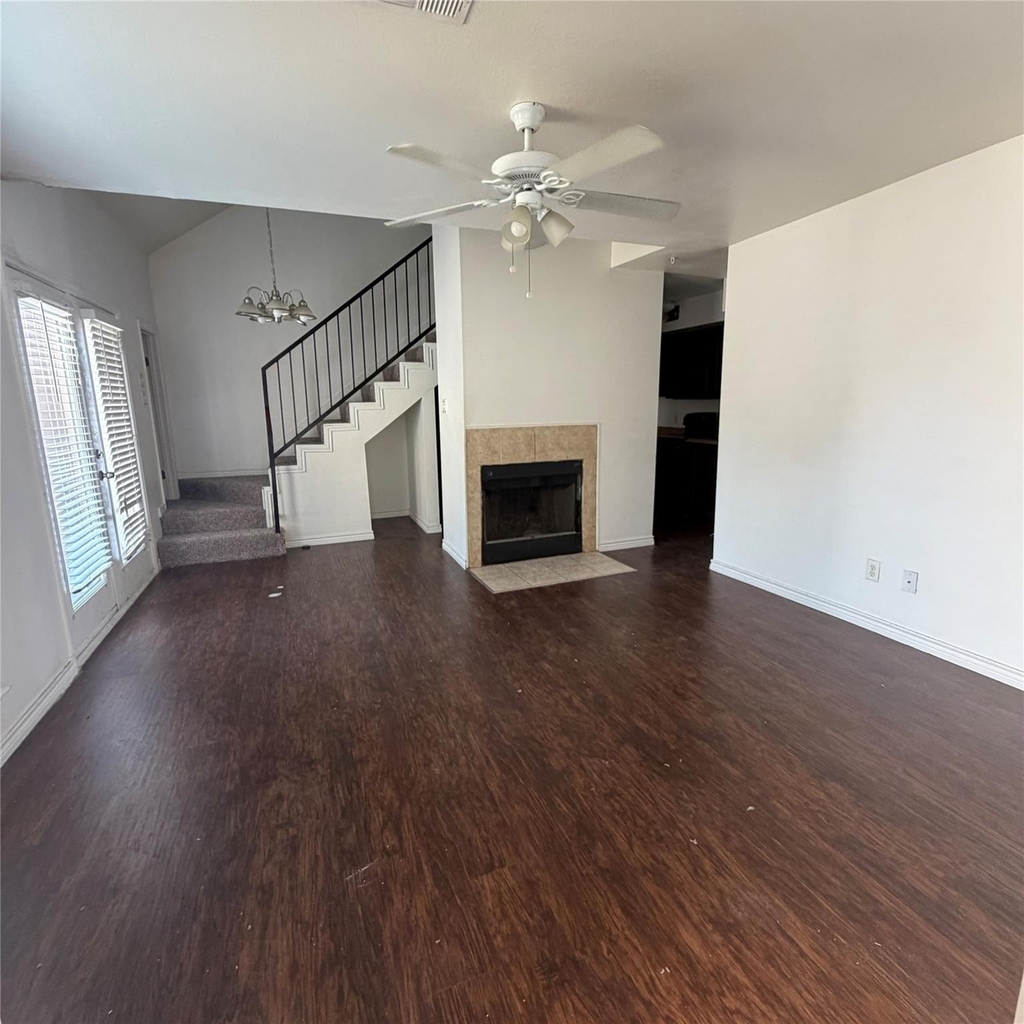 9829 Walnut Street - Photo 0