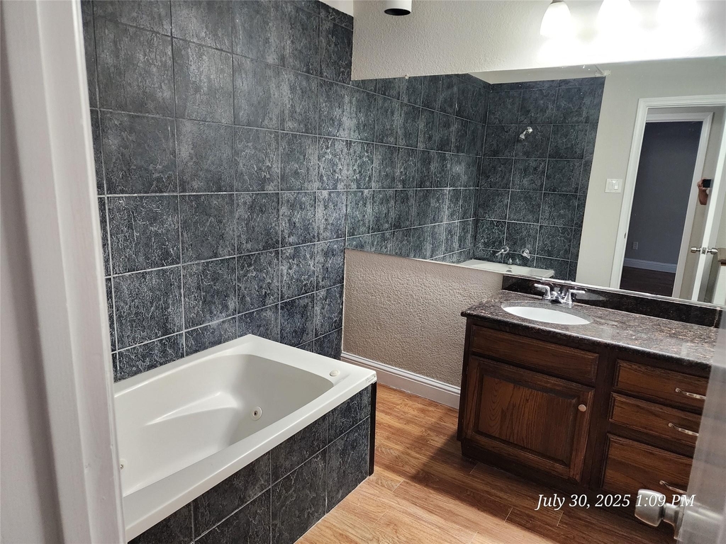 1308 Memory Lane - Photo 11