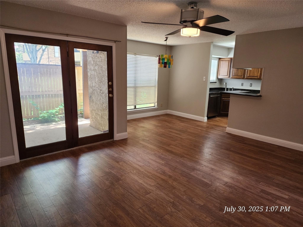 1308 Memory Lane - Photo 2