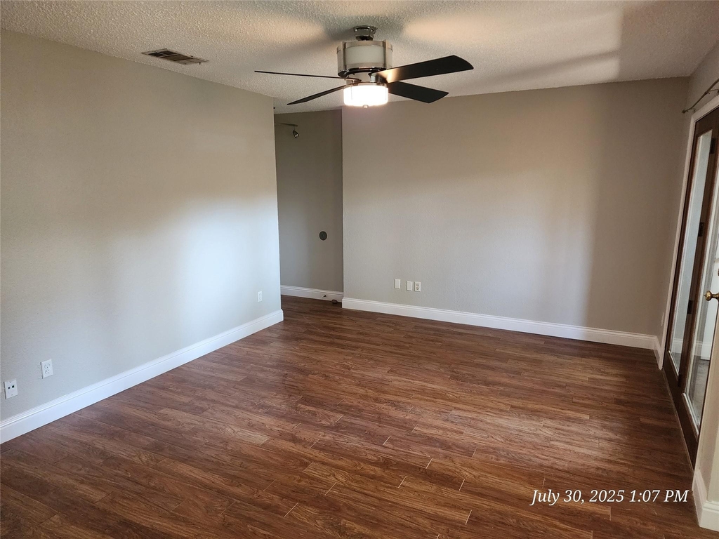 1308 Memory Lane - Photo 7