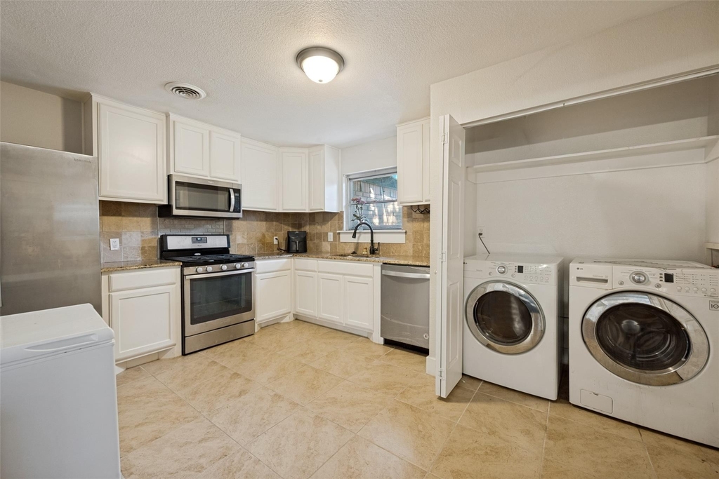 6336 Norma Street - Photo 4