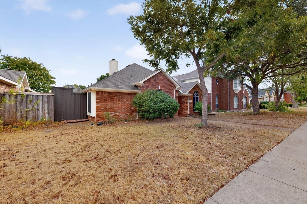8108 Case Drive - Photo 3