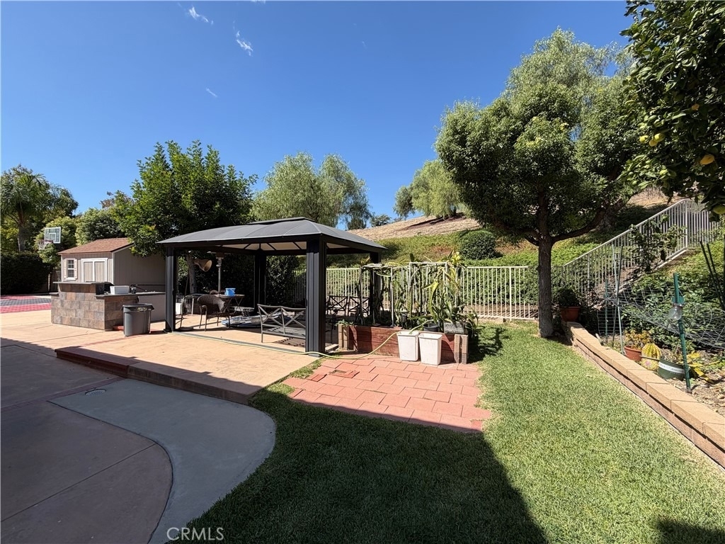 2079 Calle Francesca - Photo 14